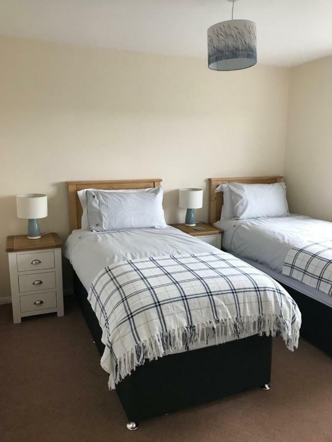 Heb Holiday, Self Catering Accommodation, Isle Of Benbecula Gramisdale ภายนอก รูปภาพ